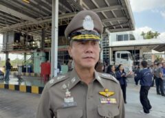 ปทุมธานี-ผู้การปทุมสั่งตั้งคณะกรรมการสอบหลังพบว่าเป็นตำรวจจริง 8 นาย