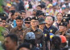 พล.ต.อ.ธัชชัยฯ รอง ผบ.ตร. ลุยตรวจความเรียบร้อย “ข้าวสาร–สีลม” ยืนยันสงกรานต์ปลอดภัย เที่ยวได้อย่างมั่นใจ