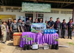 พิษณุโลก-ว่าที่ร้อยตรี.ธนิตศักดิ์ ดารามั่น พร้อมคณะเดินทางเยี่ยมให้กำลังใจมอบสิ่งของโรงเรียนตำรวจตระเวนชายแดน ในอำเภอชาติตระการ
