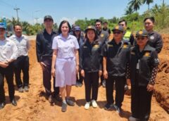 สมุทรสงคราม -ป.ป.ช.-สตง.ลุยตรวจโครงการถนน 619 ล้าน หลังชาวบ้านร้องใช้ทรายไม่ตรงแบบ เบื้องต้นยังไม่พบพิรุธ รอเช็กเอกสารยืนยัน