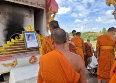 บุรีรัมย์- เวทนาหนูน้อย 8 ขวบไม่รู้ว่าแม่เสีย เดินตากฝนไปขอชาวบ้านกิน ชีวิตยังมืดมน