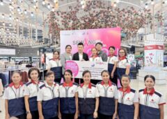 อยุธยา – โรบินสันอยุธยา ร่วมส่งต่อความห่วงใย ผ่านโครงการ “SABINA Sewing Cup Sewing Heart” ปีที่ 20 เย็บเต้านมเทียม 200 เต้า เพื่อผู้ป่วยมะเร็งเต้านม